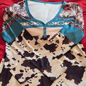 Super cute ladies large top